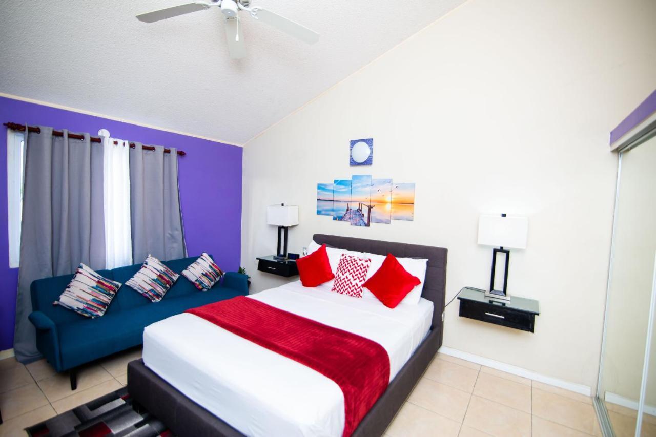 The Oasis I, Portmore Country Club Extérieur photo