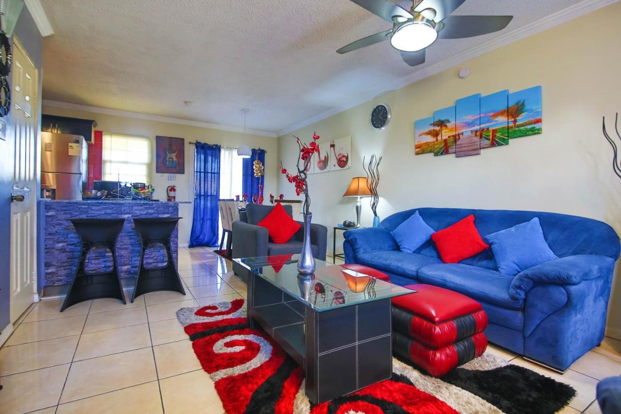 The Oasis I, Portmore Country Club Extérieur photo